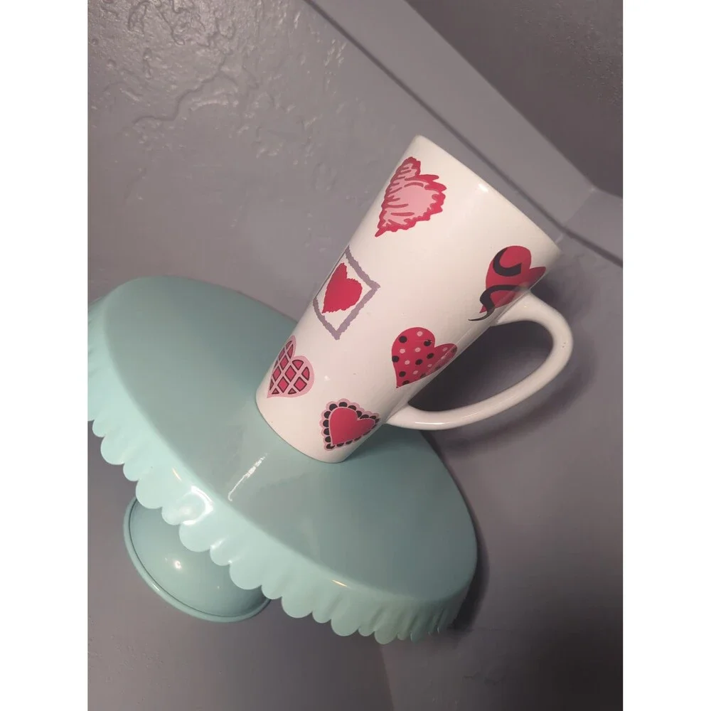 Heart Patterned Mug - Picture 1 of 1